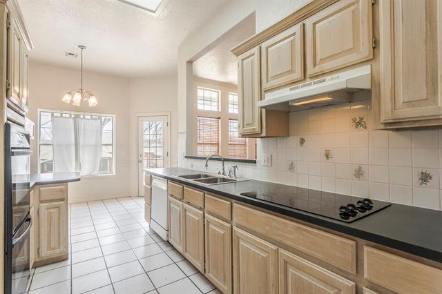 3005 Weymouth Way, Norman, OK 73071