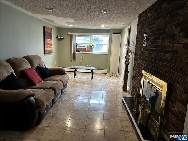 449 Taft Avenue 1B, Woodland Park, NJ 07424