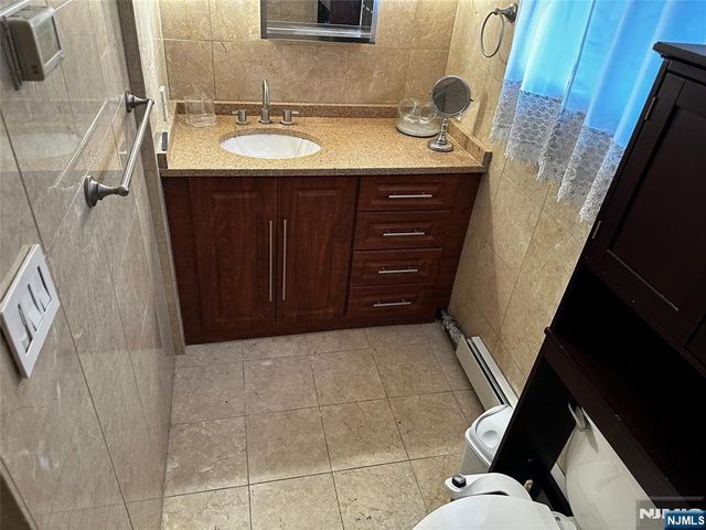 449 Taft Avenue 1B, Woodland Park, NJ 07424