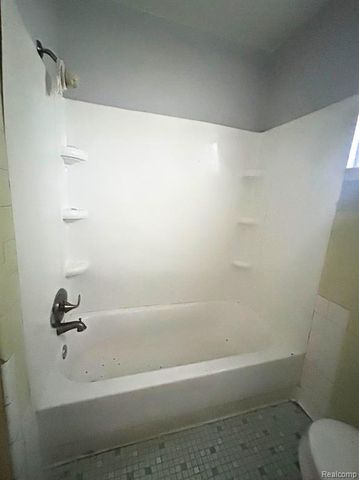 19977 Cushing Street, Detroit, MI 48205