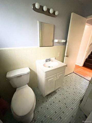 19977 Cushing Street, Detroit, MI 48205