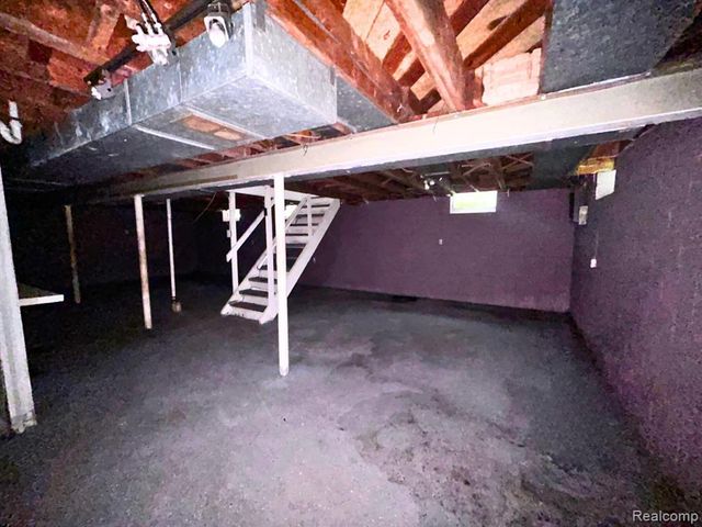 19977 Cushing Street, Detroit, MI 48205