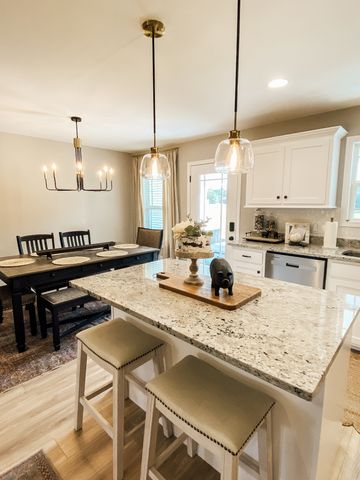 8465 Lynchburg Rd, Winchester, TN 37398