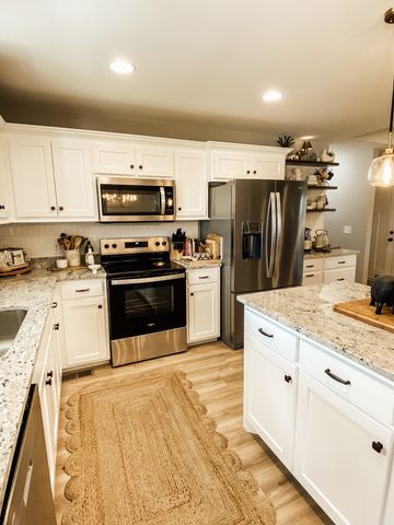 8465 Lynchburg Rd, Winchester, TN 37398