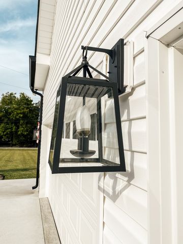 8465 Lynchburg Rd, Winchester, TN 37398