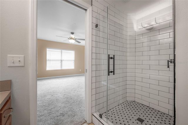 4951 ELIZABETH COURT, Tampa, FL 33616