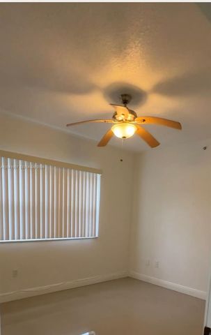 10750 NW 66th St 214, Doral, FL 33178