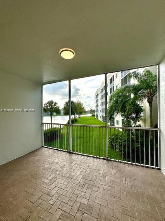 10750 NW 66th St 214, Doral, FL 33178