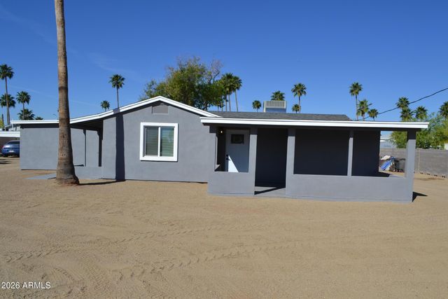 44 N MOUNTAIN Road 1, Apache Junction, AZ 85120