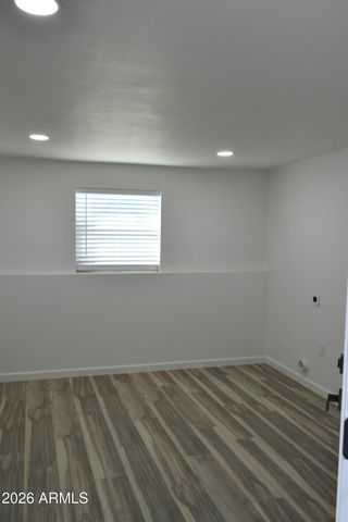 44 N MOUNTAIN Road 1, Apache Junction, AZ 85120