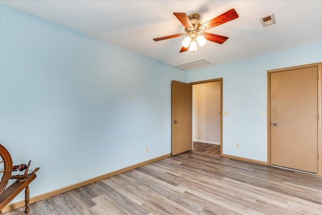 10101 E 106th St S, Mulvane, KS 67110