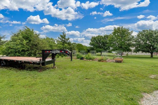 10101 E 106th St S, Mulvane, KS 67110