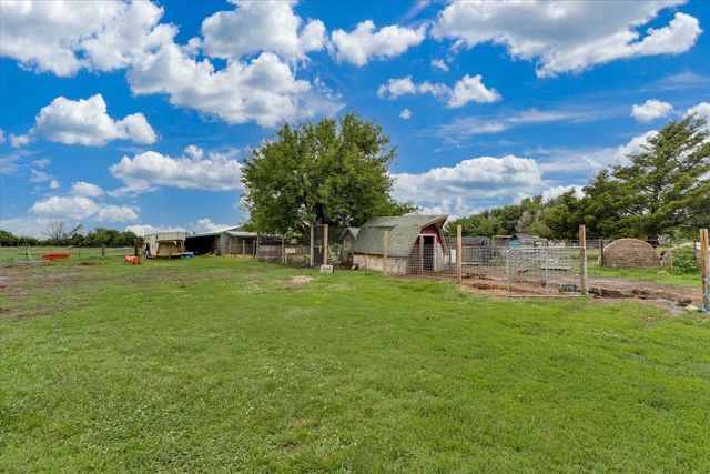 10101 E 106th St S, Mulvane, KS 67110