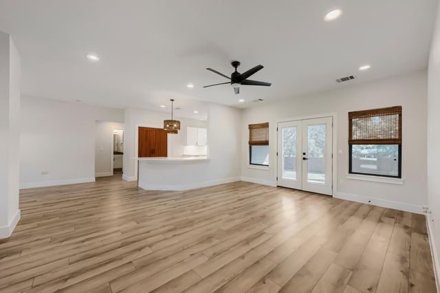 3711 Rock Terrace DR, Lago Vista, TX 78645