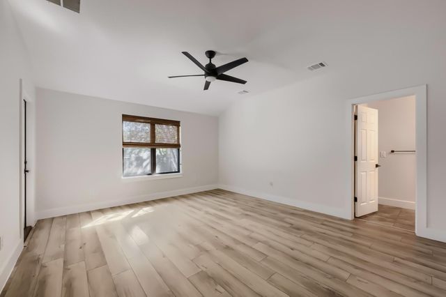 3711 Rock Terrace DR, Lago Vista, TX 78645