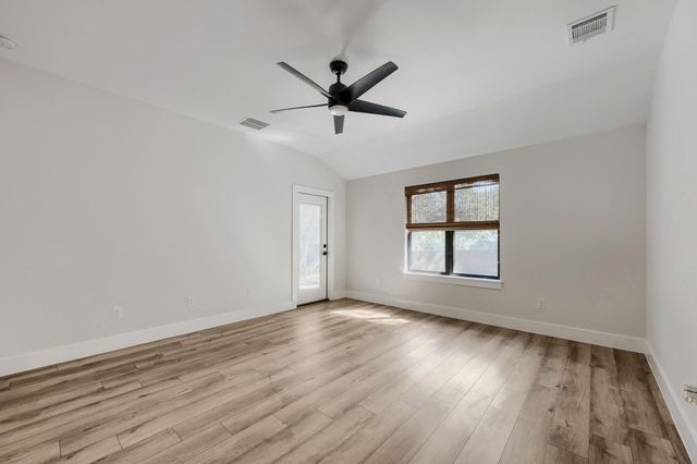 3711 Rock Terrace DR, Lago Vista, TX 78645