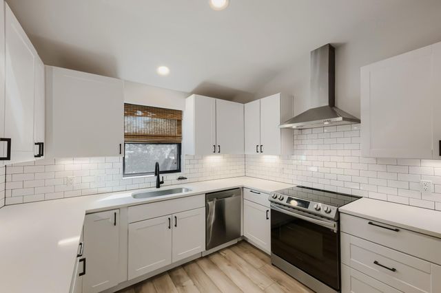 3711 Rock Terrace DR, Lago Vista, TX 78645