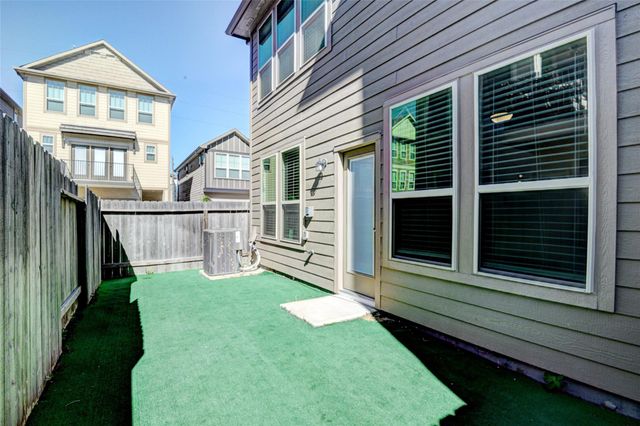 3104 Roseland Terrace Lane, Houston, TX 77063