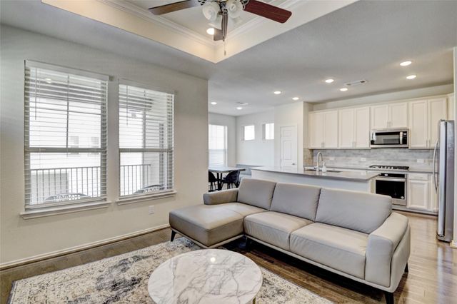 3104 Roseland Terrace Lane, Houston, TX 77063