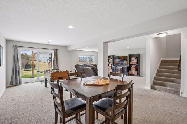 4925 Otter Trail NE, Saint Michael, MN 55376