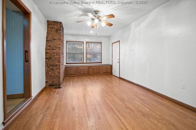 128 Woodbridge Drive, Charleston, WV 25311