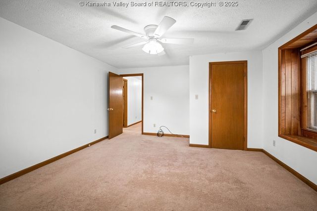 128 Woodbridge Drive, Charleston, WV 25311