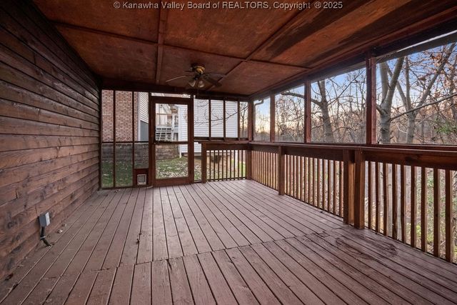 128 Woodbridge Drive, Charleston, WV 25311