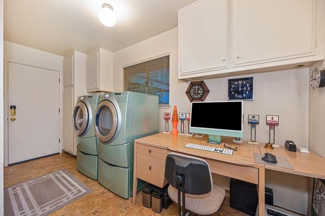 49 Saratoga Cir, Sacramento, CA 95864