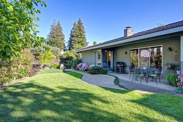49 Saratoga Cir, Sacramento, CA 95864