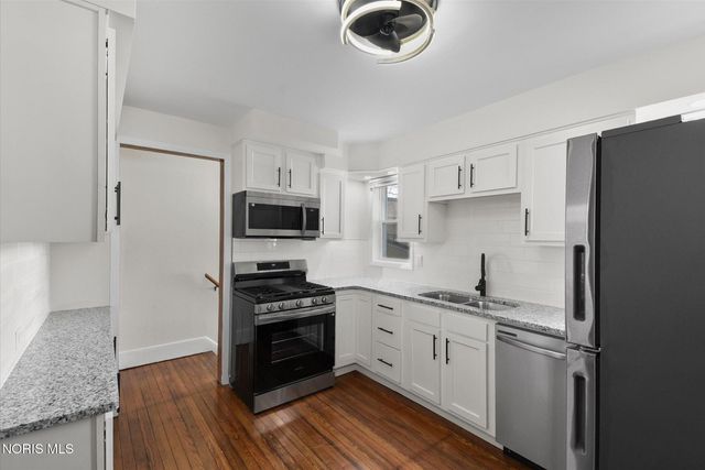 833 Kingston Avenue, Toledo, OH 43605