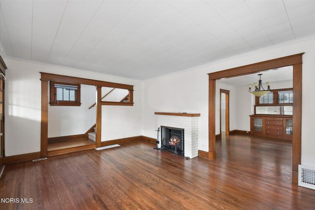 833 Kingston Avenue, Toledo, OH 43605