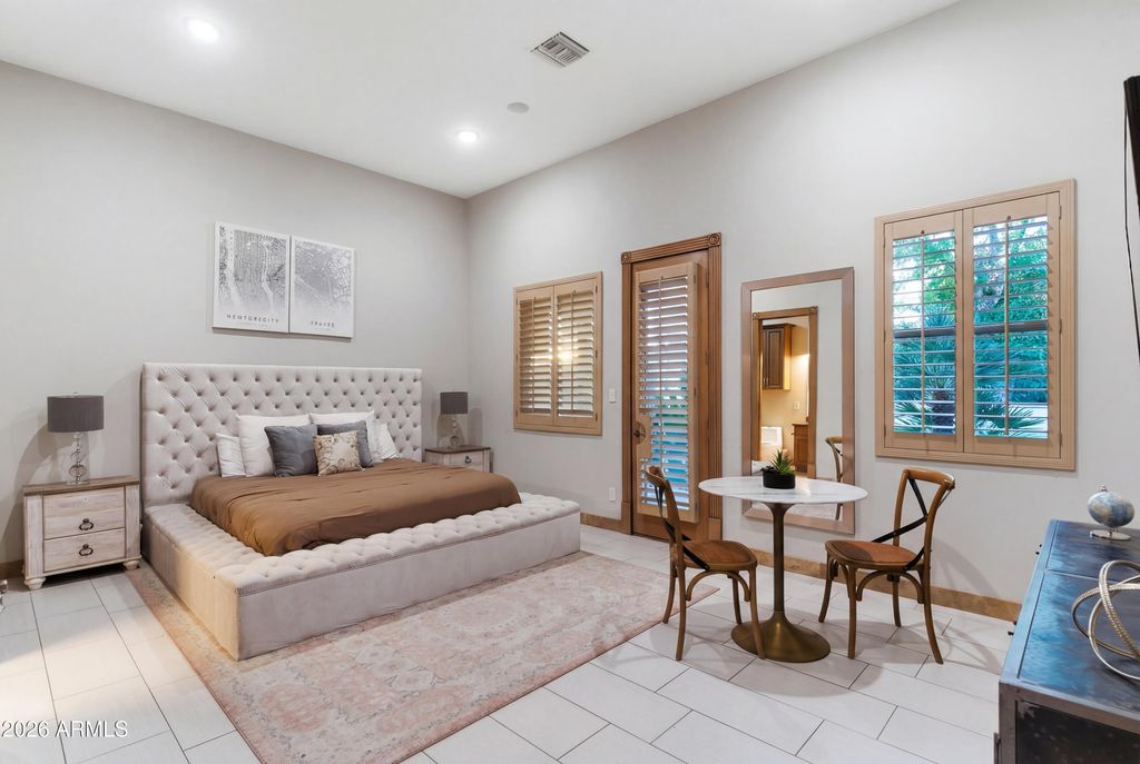 Image 30 of property listing at 9071 N 53rd Place, Paradise Valley, AZ 85253