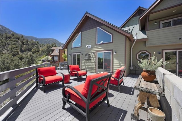 2104 St. Bernard Drive, Pine Mountain Club, CA 93222