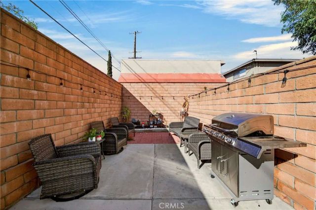 1215 N San Gabriel 309, Azusa, CA 91702