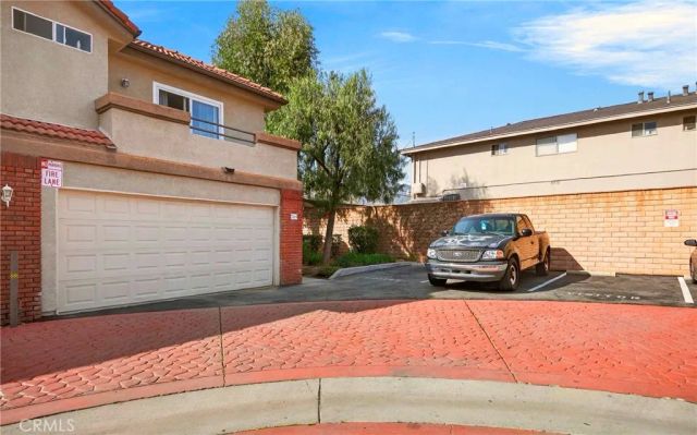 1215 N San Gabriel 309, Azusa, CA 91702