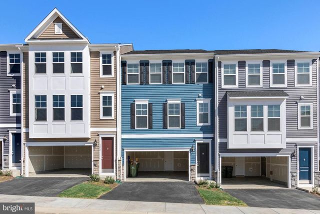 3970 SHIRE MEADOW LN, Triangle, VA 22172