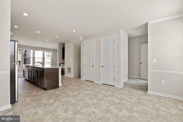 3970 SHIRE MEADOW LN, Triangle, VA 22172