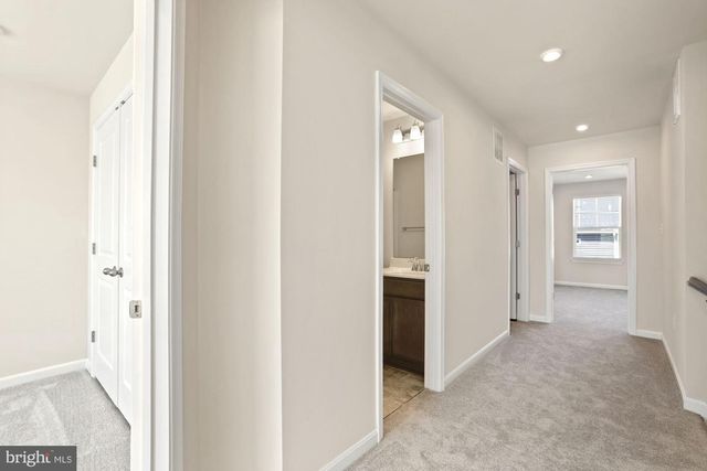 3970 SHIRE MEADOW LN, Triangle, VA 22172