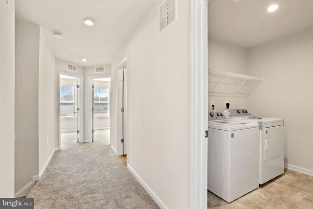 3970 SHIRE MEADOW LN, Triangle, VA 22172