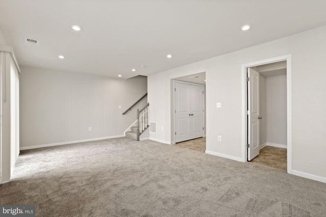 3970 SHIRE MEADOW LN, Triangle, VA 22172