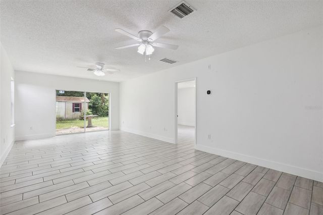 204 W BUCHANON AVENUE, Orlando, FL 32809