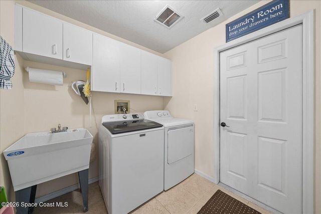 3112 Lago Vista Drive, Melbourne, FL 32940