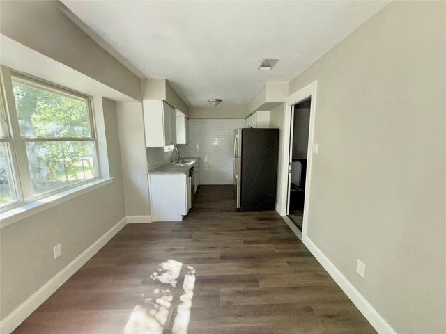 724 Windsor Drive, Everman, TX 76140