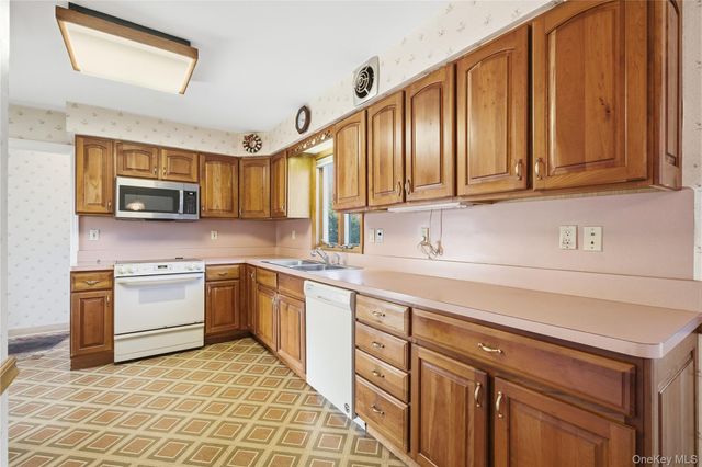 239 Greene Avenue, Sayville, NY 11782