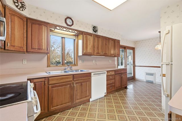 239 Greene Avenue, Sayville, NY 11782