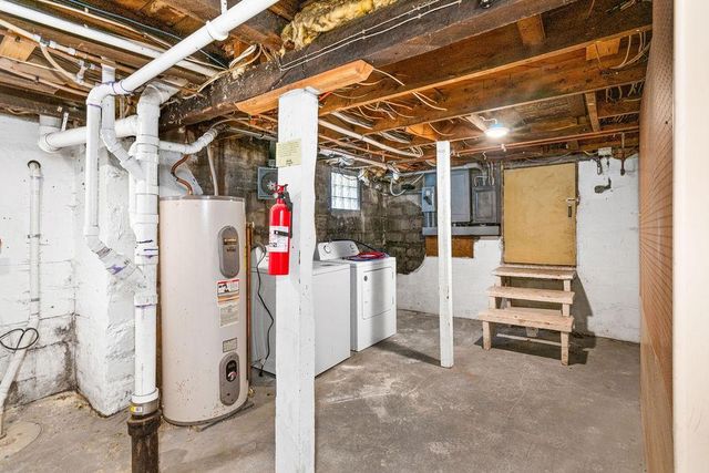 1540 N 7th Avenue E, Duluth, MN 55805