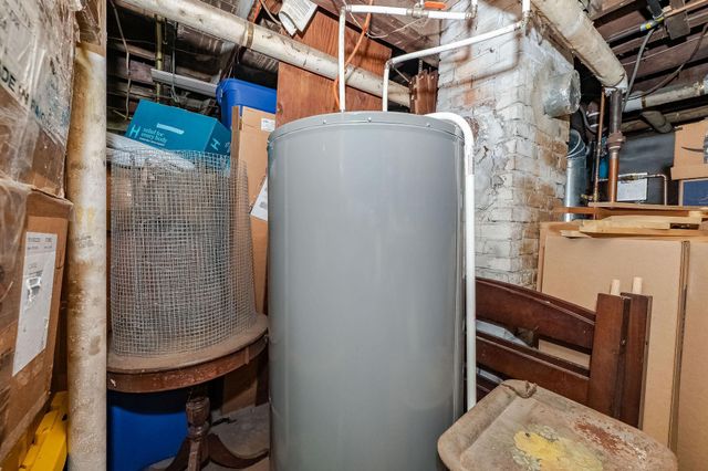 15 Linden Street, Rochester, NH 03867