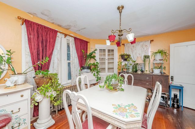 15 Linden Street, Rochester, NH 03867