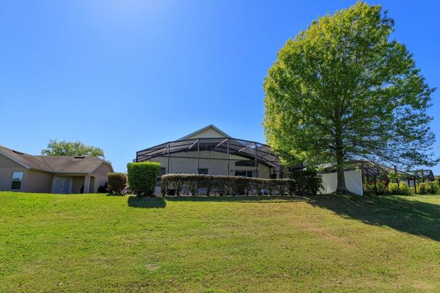 2415 SABASTIAN STREET, Mount Dora, FL 32757