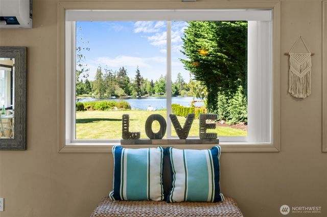 1529 150th Place NW, Marysville, WA 98271